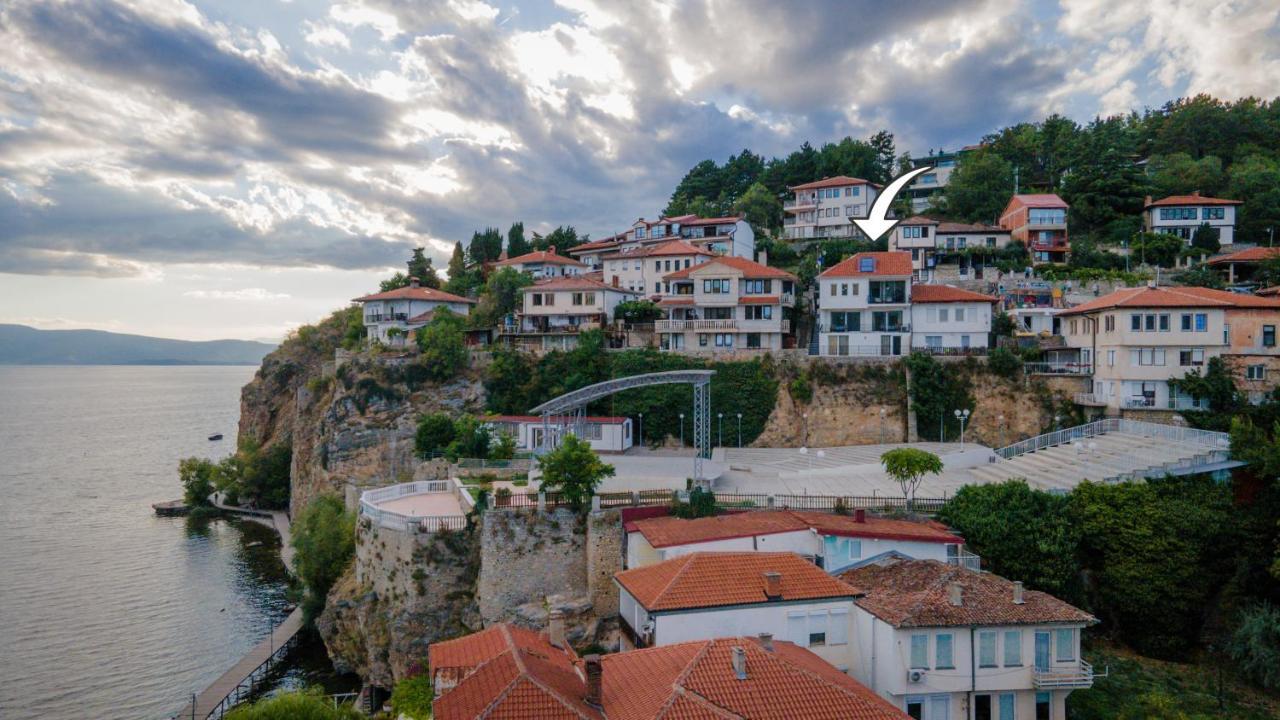 Villa Una Ohrid Bagian luar foto