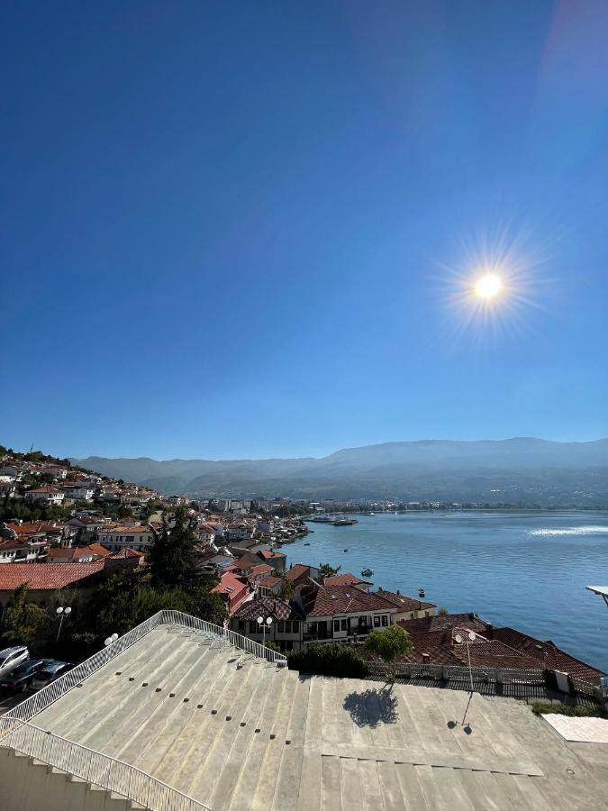 Villa Una Ohrid Bagian luar foto